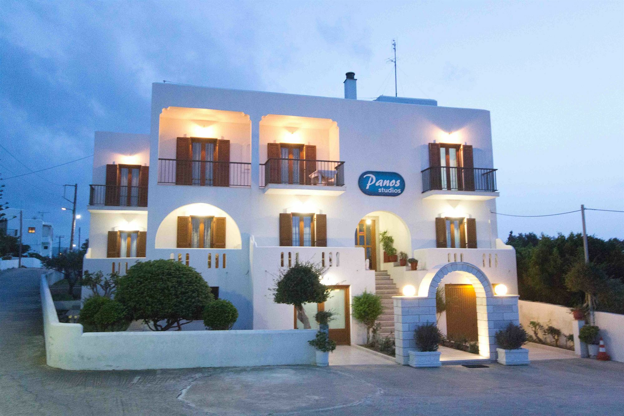 Panos Luxury Studios Parikia  Exterior photo